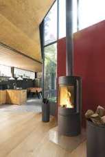 Купить Печь-камин Invicta Altara Plus в интерьере чугунная в Борисове в Борисове