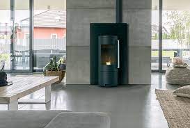 Купить Печь-камин Invicta Altara Plus в интерьере чугунная в Борисове в Борисове