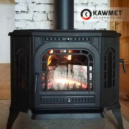 Купить Печь-камин Kawmet P7 LB в интерьере чугунный в Борисове в Борисове