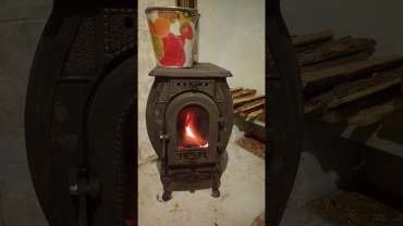 Печь отопительно-варочная чугунная "Сибирь" фото в интерьере в Борисове