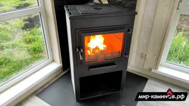 Недорогая печь-камин ЭТНА (Панорама) с плитой и теплообменником Амазонка бай фото Недорогая печь-камин ЭТНА (Панорама) с плитой и теплообменником Амазонка бай фото в Борисове
