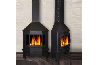 Стальной камин Бавария Мюнхен со стеклом угловой чёрный (без перемычки) фото в интерьере в Борисове