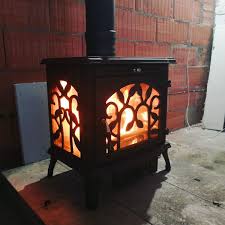 Печь-камин чугунный FireWay Demetra в интерьере Амазонка бай фото в Борисове