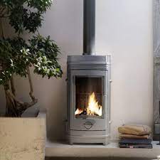 Печь-камин Invicta Chatel чугун в интерьере Амазонка бай фото в Борисове