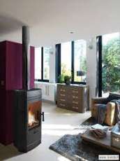 Печь-камин чугунный Invicta Gomont в интерьере Амазонка бай фото в Борисове