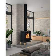 Печь-камин чугунный Invicta Kazan в интерьере Амазонка бай фото в Борисове