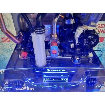 Конденсационный газовый котел Ariston GENUS ONE 35 в Борисове