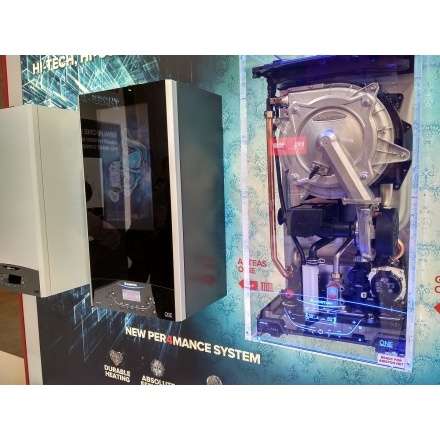 Конденсационный газовый котел Ariston GENUS ONE 35 в Борисове